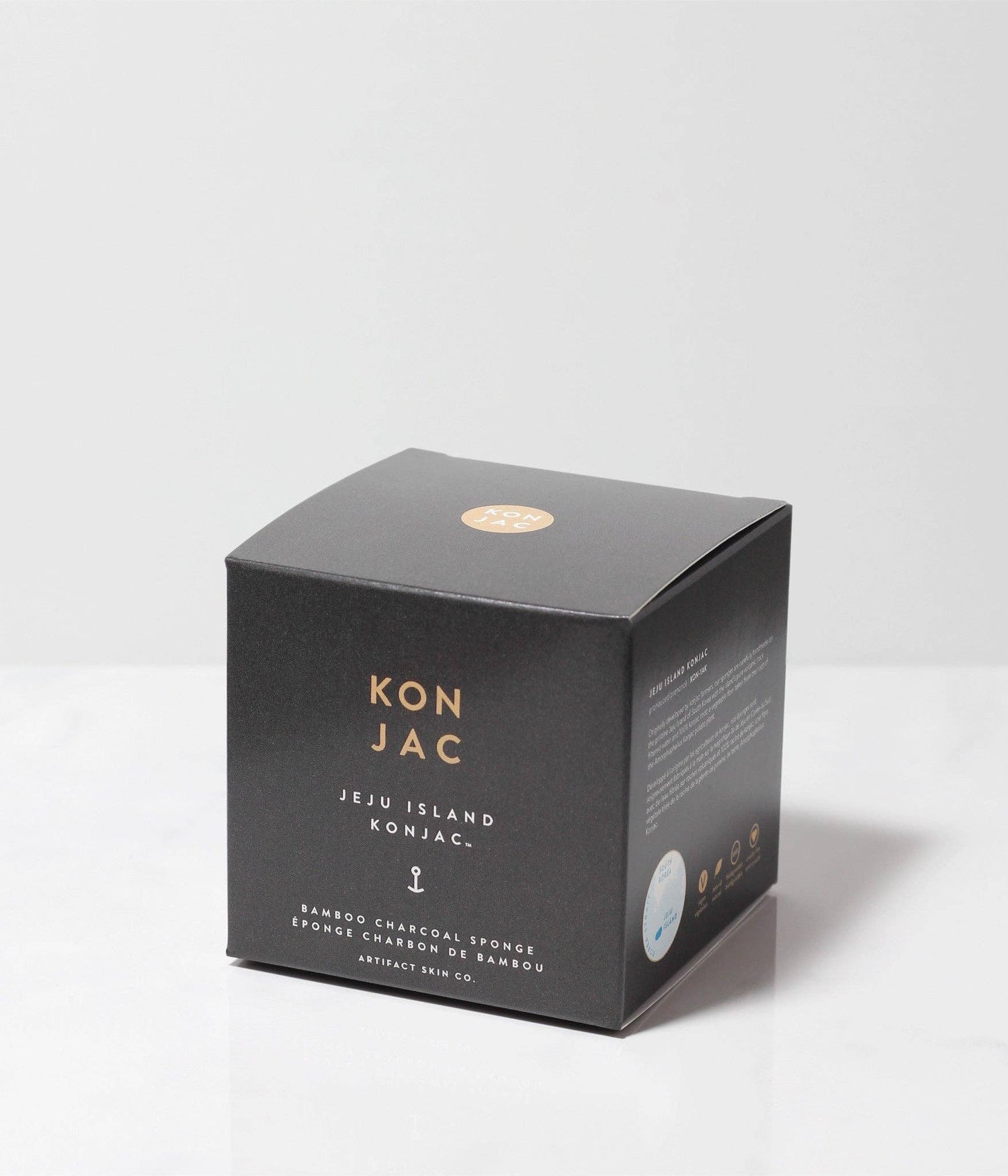 Jeju Island Bamboo Charcoal Konjac Facial Sponge