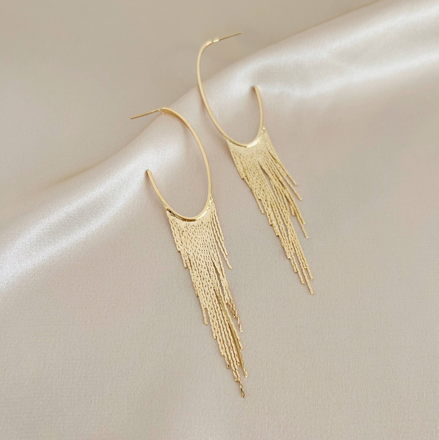 Cascading Fringe Hoops